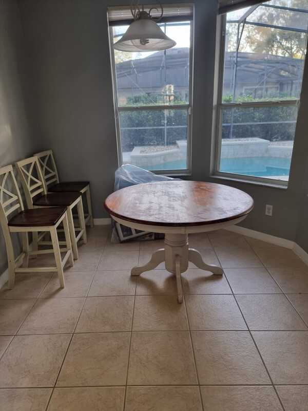Building Photo - 909 Arbormoor Pl