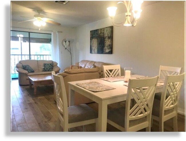 Building Photo - Venice, FL Mission Lakes 2BR/2BA Condo Loc...