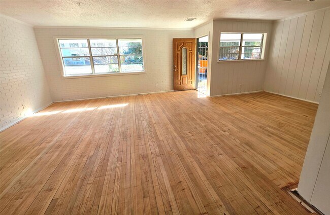 Building Photo - 4118 Lemac Dr