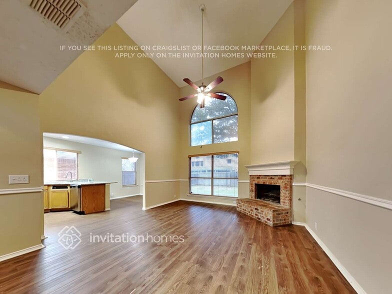 Building Photo - 1105 Iron Horse Dr