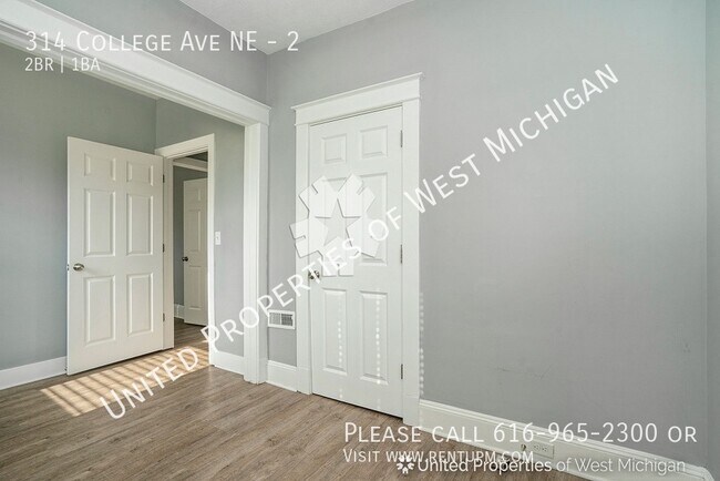 Building Photo - 314 College Ave NE