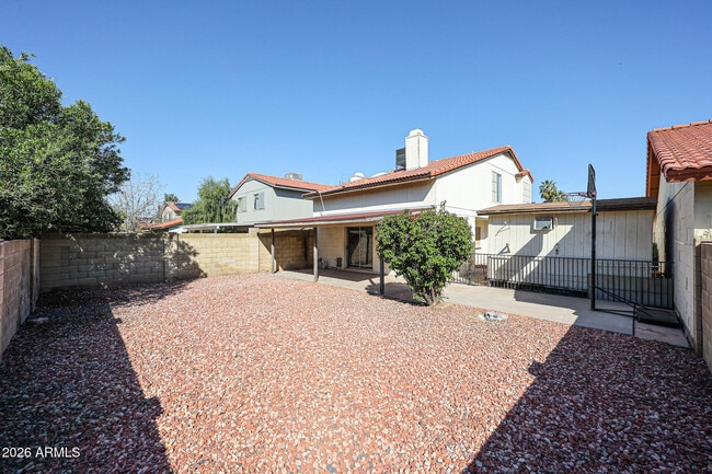 Building Photo - 5013 W Evans Dr