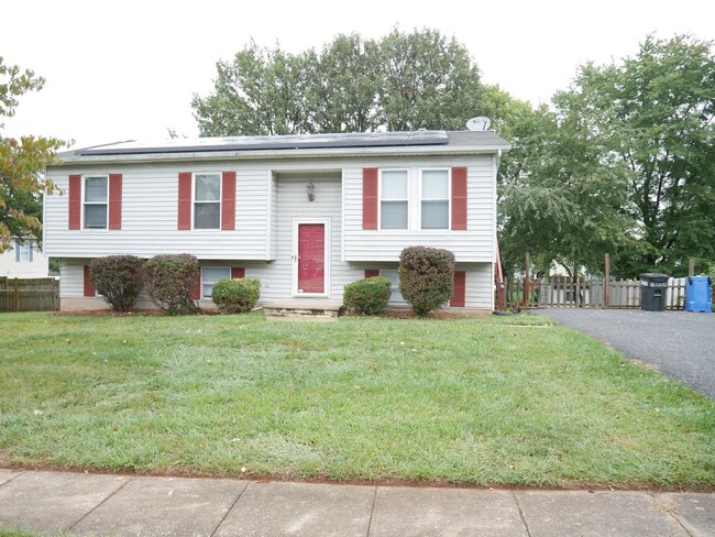 Primary Photo - Four Bedroom Single Family Home- Taneytown...