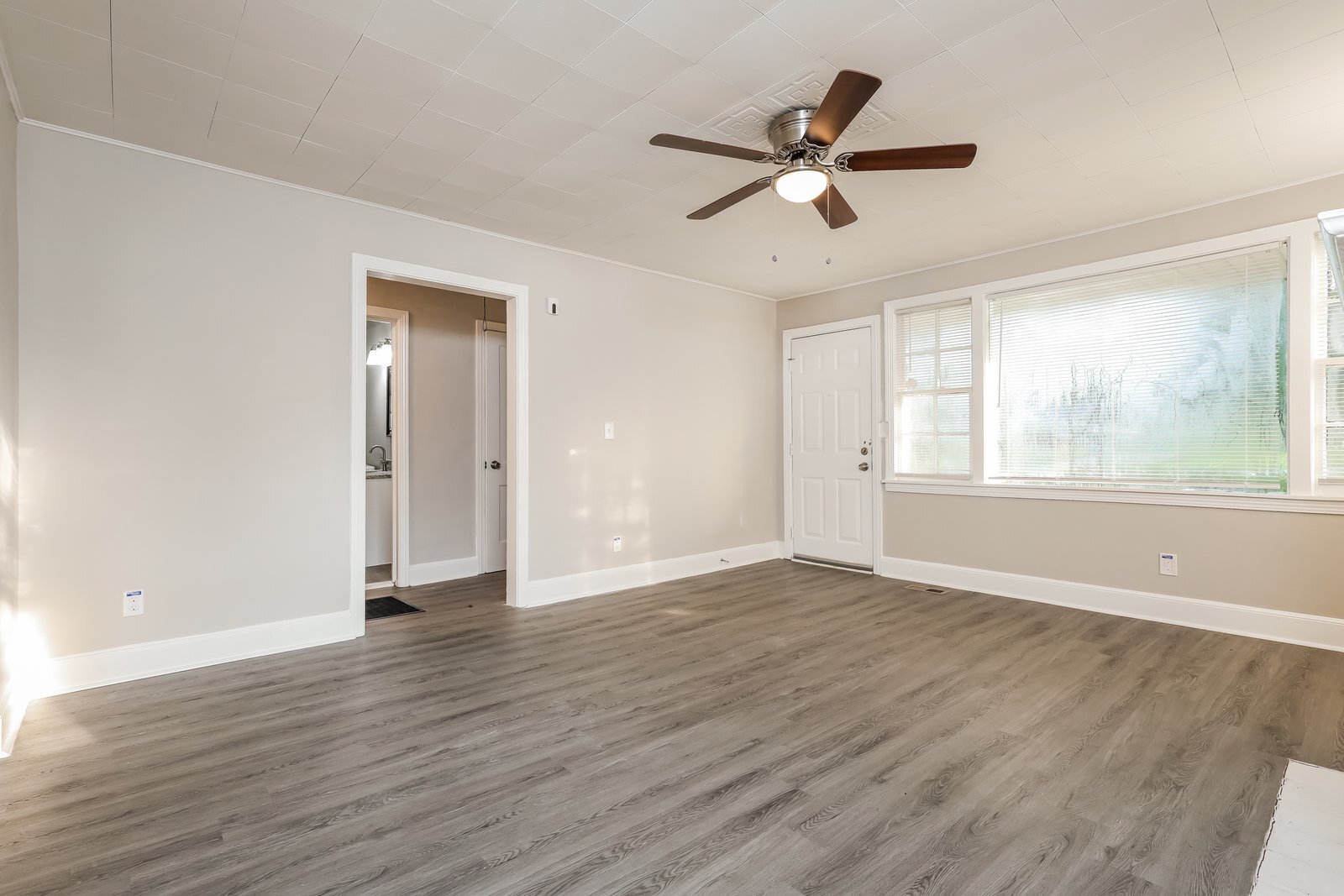 Building Photo - 4282 Adams St