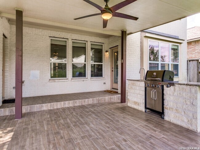 Building Photo - 25427 Bunker Dr