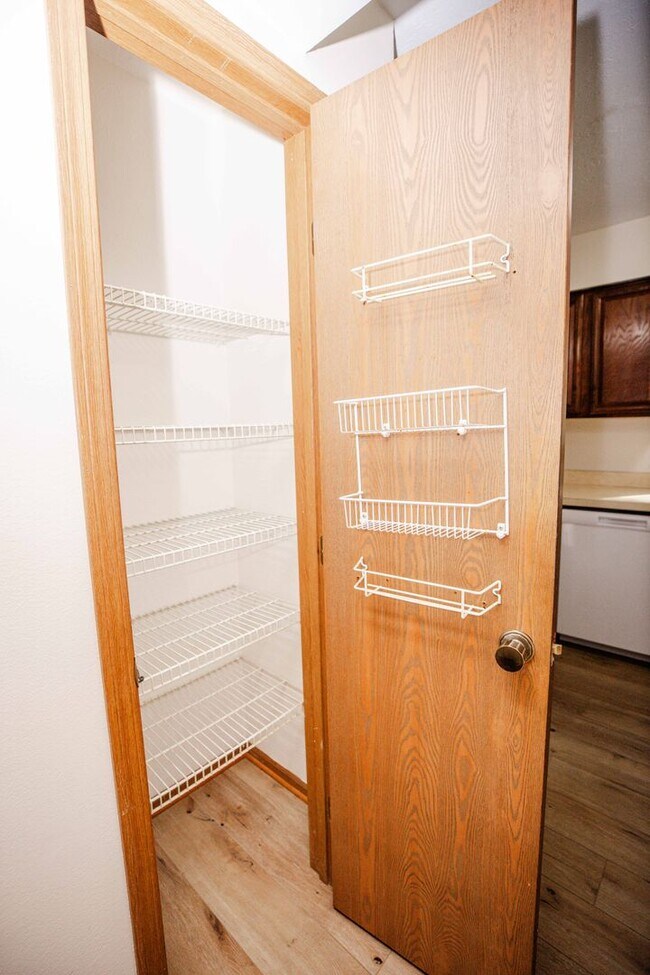 Building Photo - 4208 Foxfire Ct