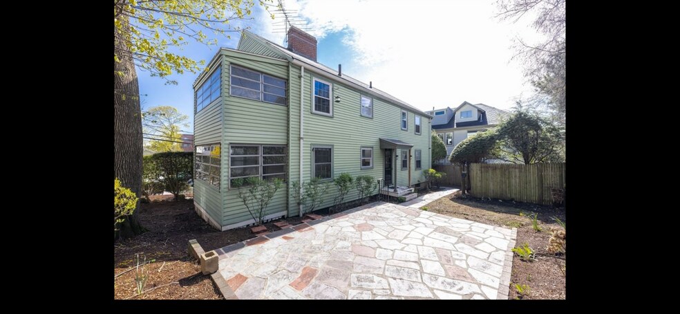 Building Photo - 100 Wildwood Ave