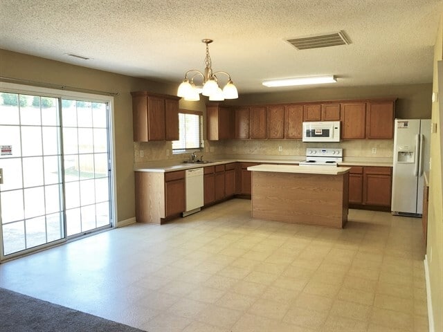 Building Photo - 338 Averasboro Dr