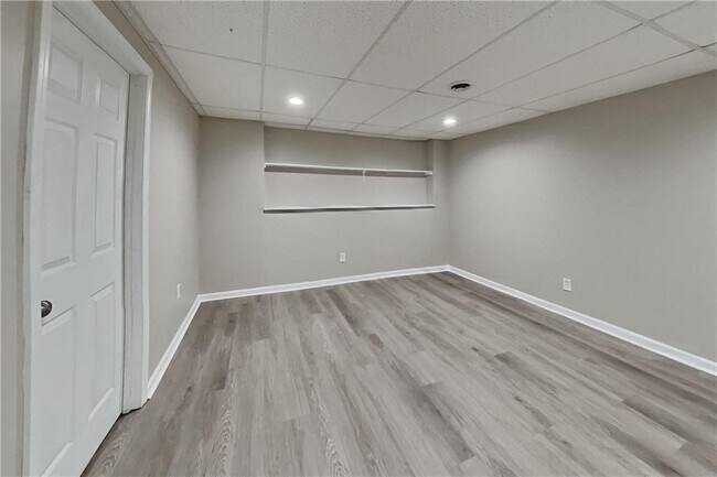 Building Photo - 3468 Erin Glen NW