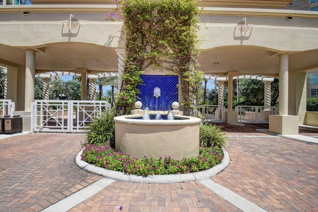 Building Photo - 3700 S Ocean Blvd