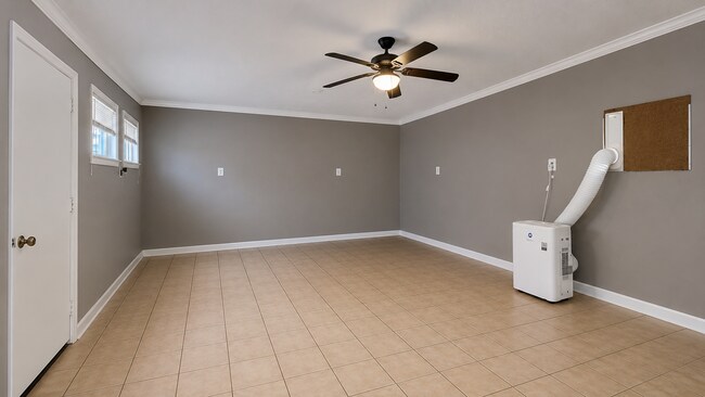 Building Photo - Studio Apartment