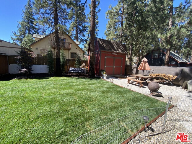 Building Photo - 308 W Fairway Blvd