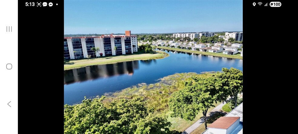 Building Photo - 6675 S Oriole Blvd