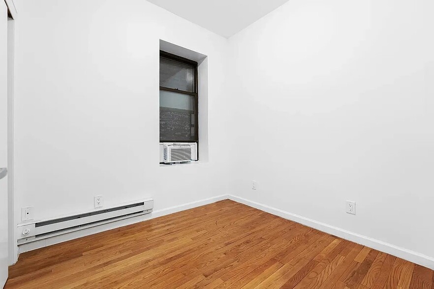 Building Photo - 238 E 58th St