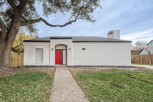 Primary Photo - 10811 Villa Lea Ln