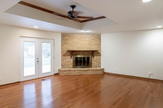 Building Photo - Fall Special $200 off First months rent