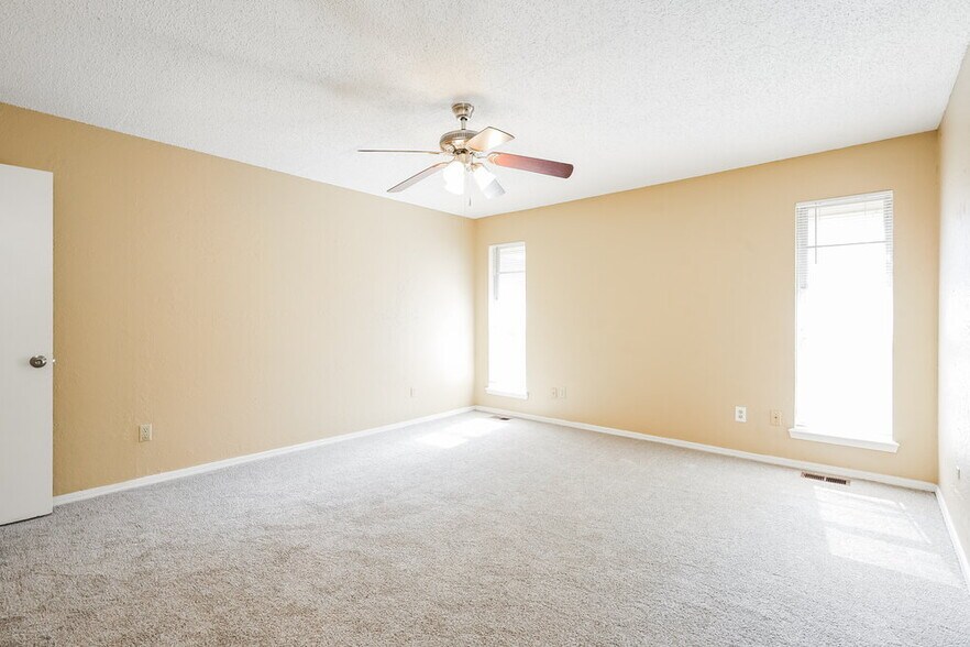 Building Photo - 10616 Basswood Canyon Rd