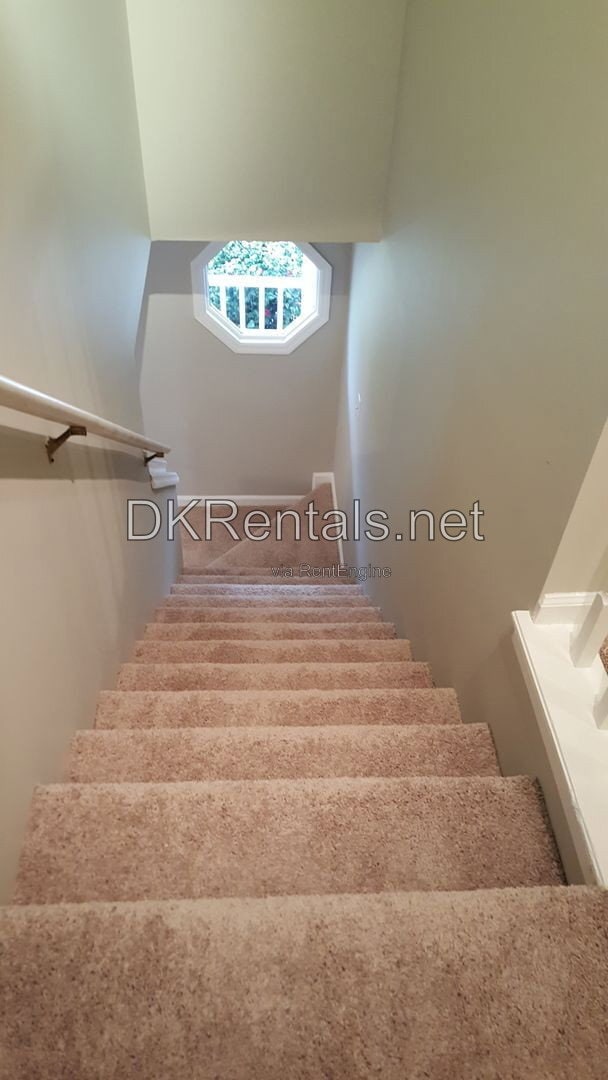 Building Photo - 2160 Denson Ln S W