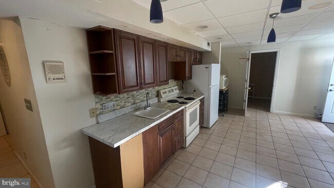 Building Photo - 14764 Courtlandt Heights Rd