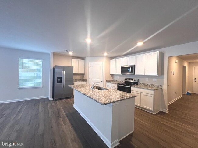 Building Photo - 359 Toulouse Ln