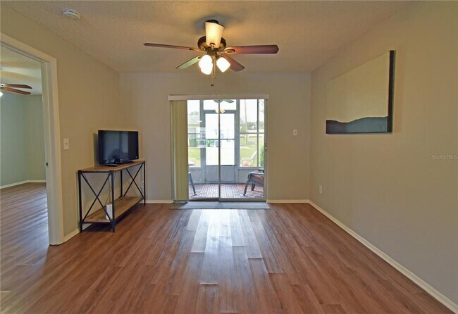 Building Photo - 3683 Trophy Blvd