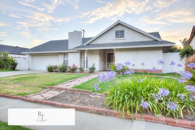 Building Photo - Welcome to Your Stylish Diamond Bar Home!