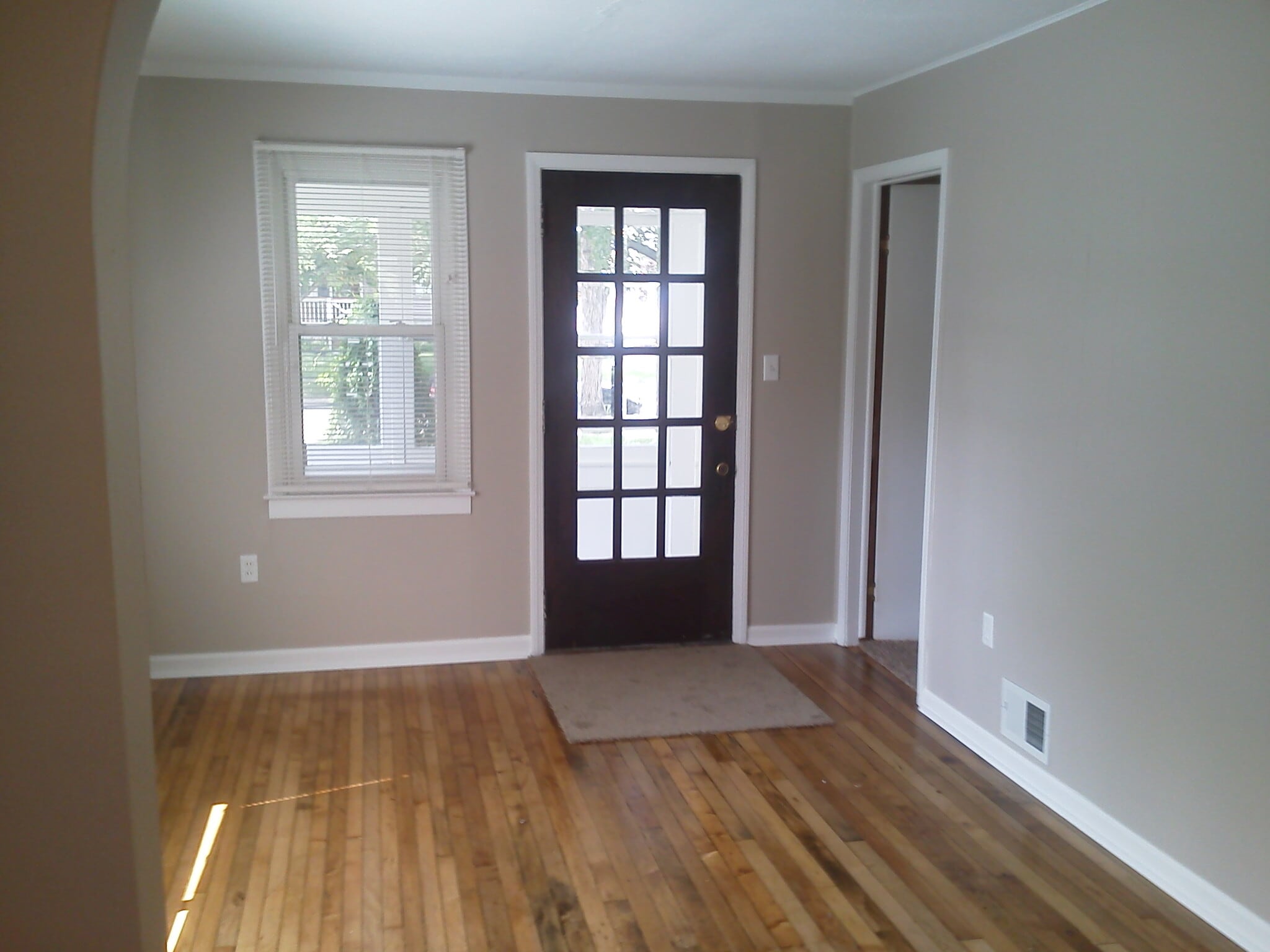 Living Room - 2014 Guthrie Ave