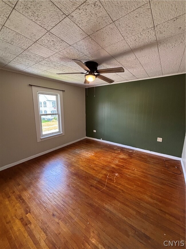 Building Photo - 418 East Ave