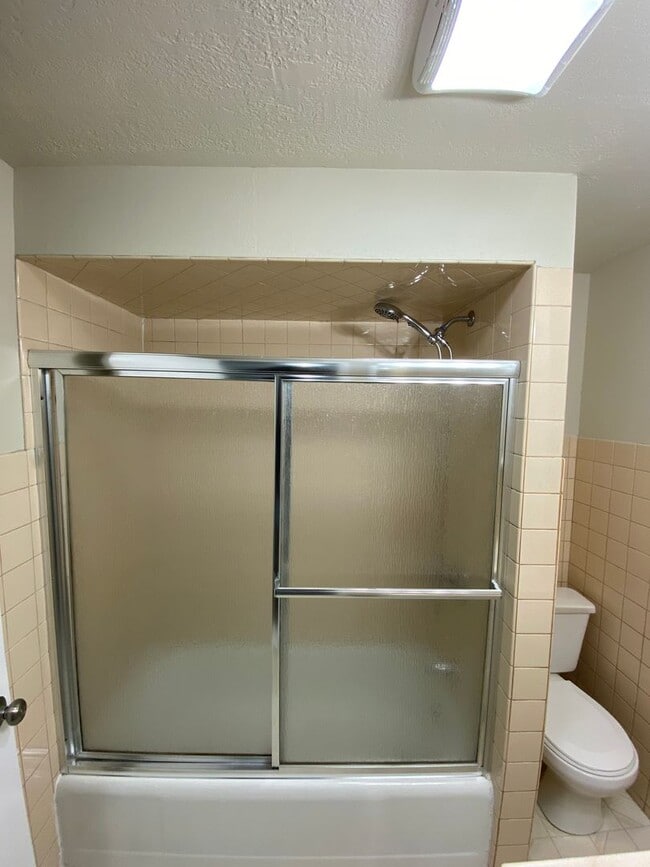 Building Photo - 1-Bedroom Home with 3-Stall Garage and Bonus Living Space