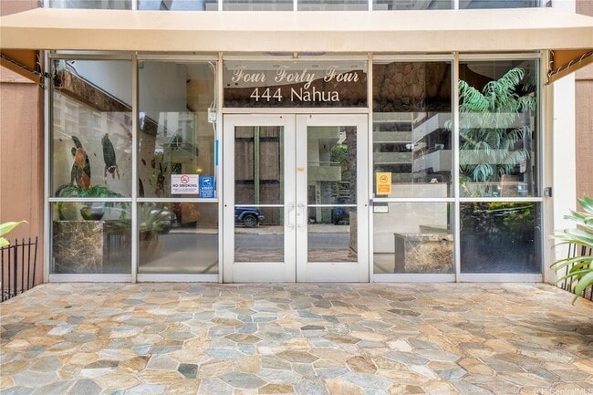 Building Photo - 444 Nahua St