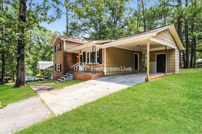 Building Photo - 1022 Birchwood Dr