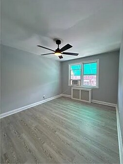 Building Photo - 3 Bedroom 2 bathroom