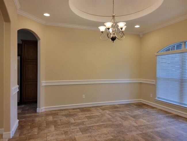Building Photo - 2501 Leatherwood Dr
