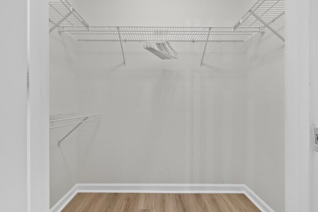 Building Photo - Furnished rental in Chapin