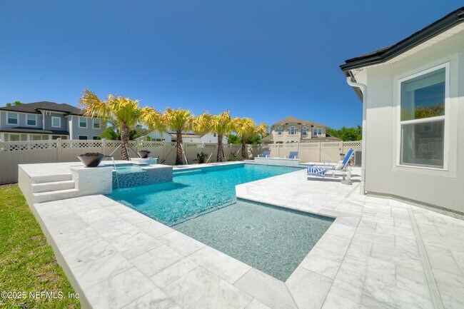 Building Photo - 318 Windwalker Dr