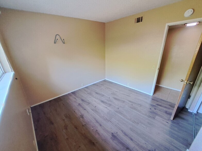 Building Photo - 1312 Toyon Plz