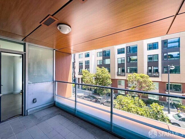 Building Photo - 708 Long Bridge St