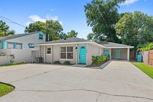 Primary Photo - 126 Page St