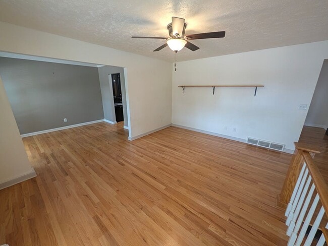 Building Photo - 808 Leprechaun Ln