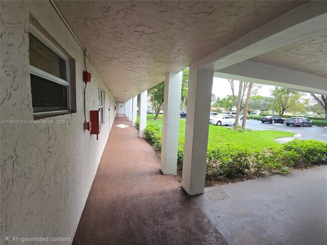 Building Photo - 8735 Ramblewood Dr