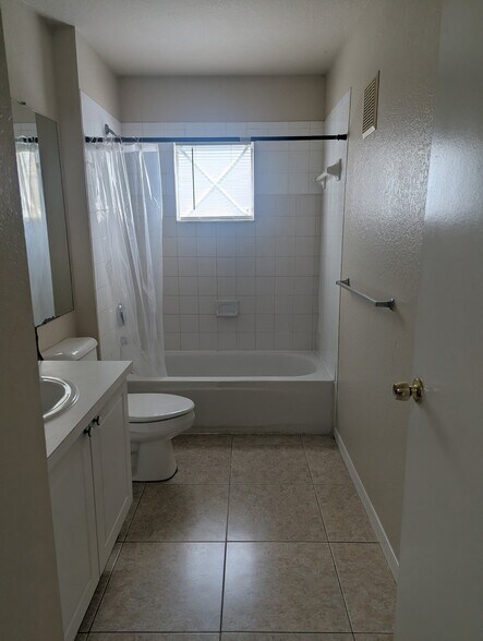 Building Photo - 18106 Peregrines Perch Pl