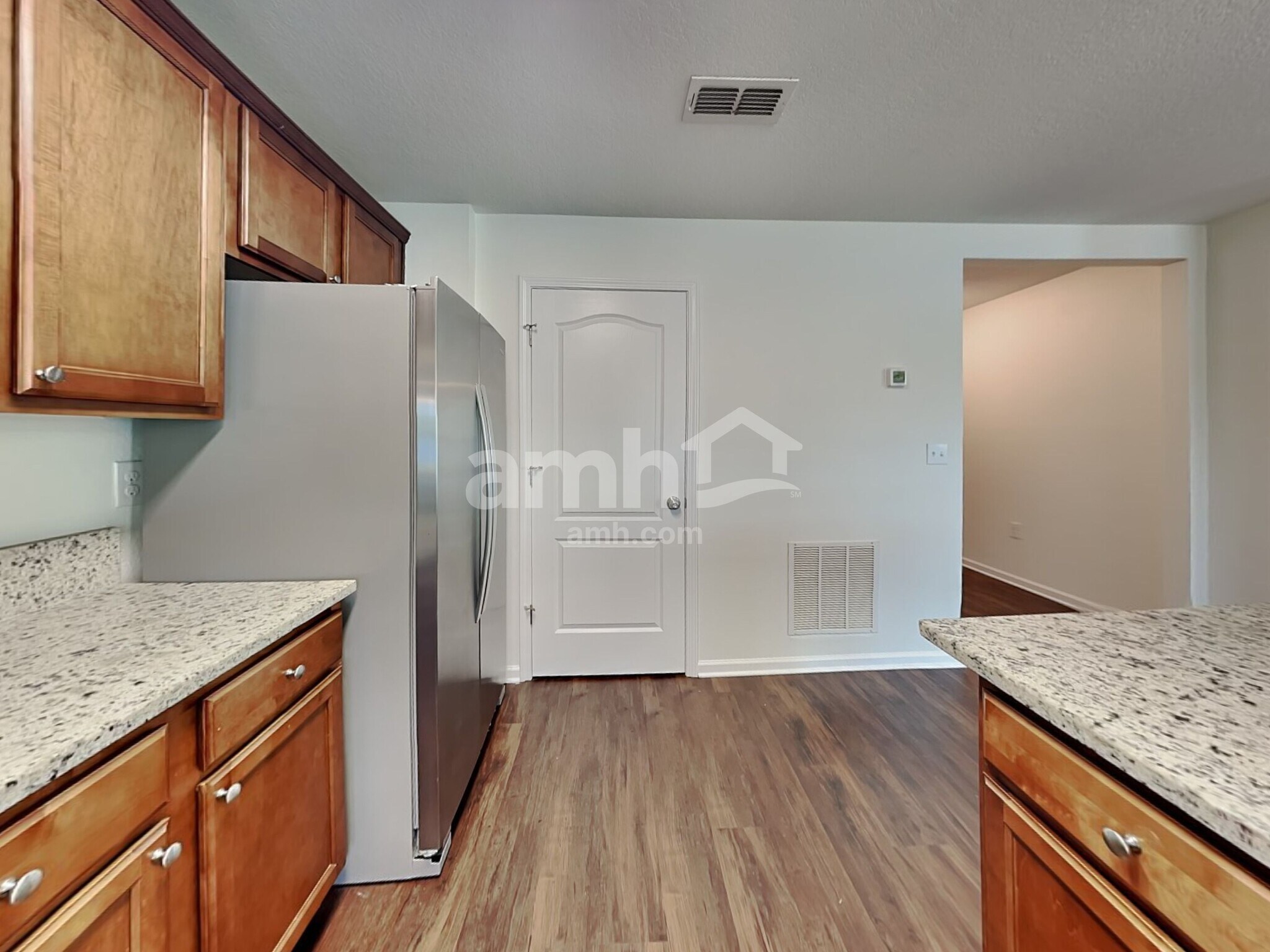 Building Photo - 2066 Tyson Lake Dr