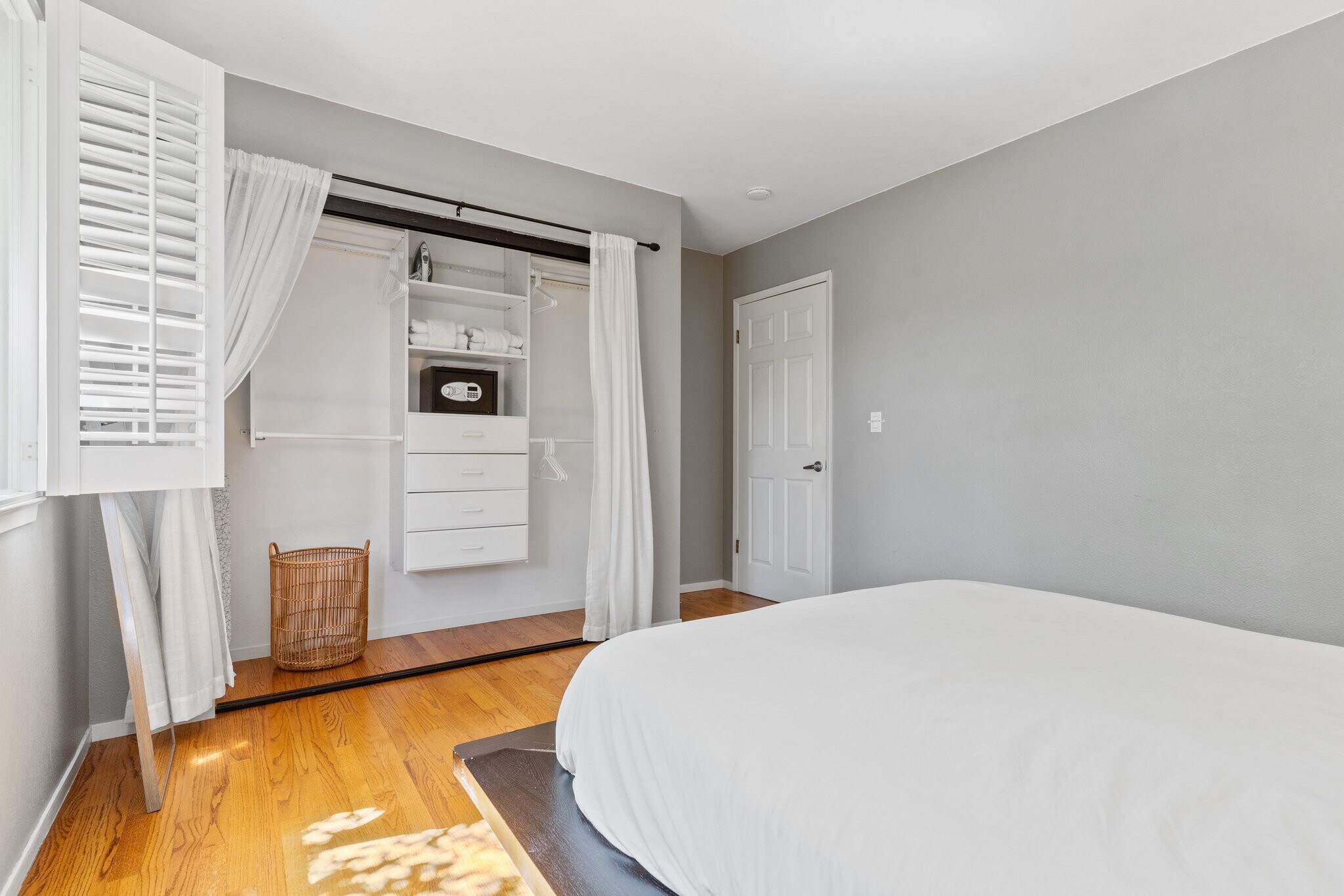 Bedroom 1 - 34 Silva Ave