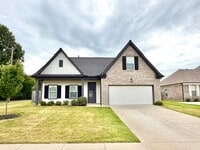 Building Photo - Now Leasing at Winstone Estates in Millington.