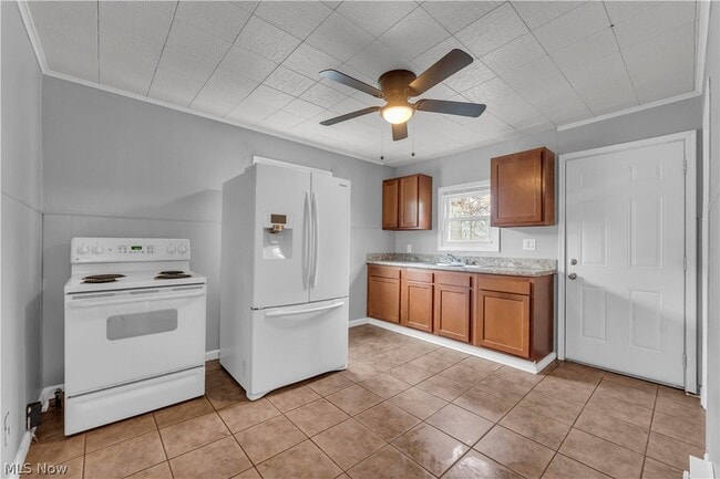 Building Photo - 1771 E 37th St