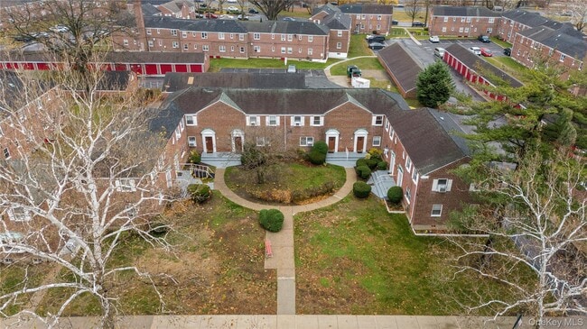 Building Photo - 131-55 234th St