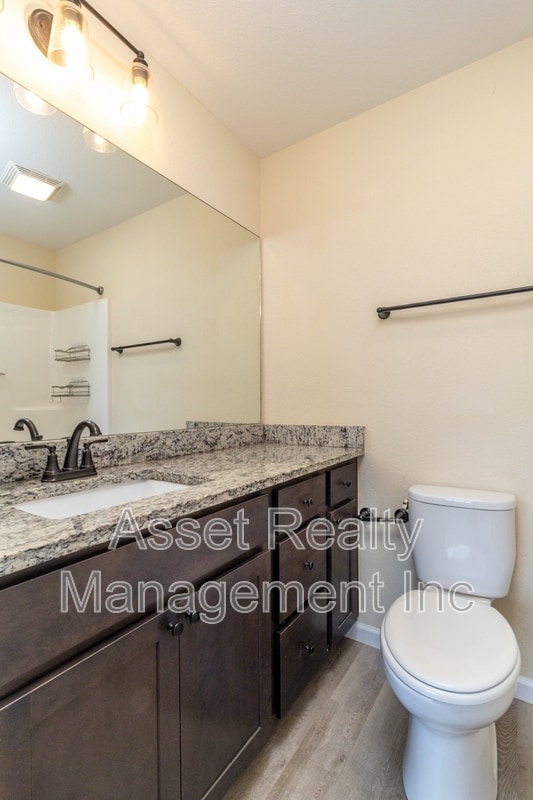 Building Photo - 931 Warrior Hill Dr