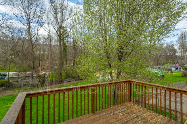 Building Photo - 5907 Browntown Rd