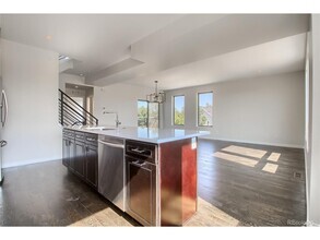 Building Photo - 655 W Evans Ave