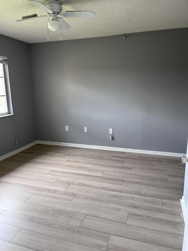 Building Photo - 3792 NW Mediterranean Ln